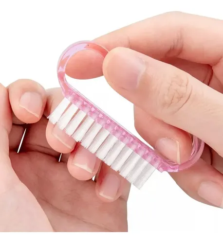 [42] Cepillo de uñas x 3 unidades con aza Marca CRP